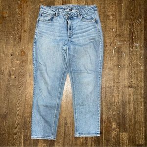 AE Highest Rise Mom Jean